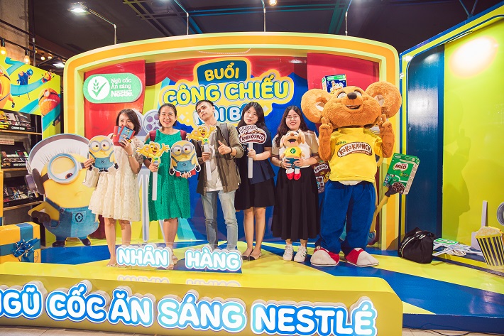 Ngũ cốc ăn sáng Nestlé