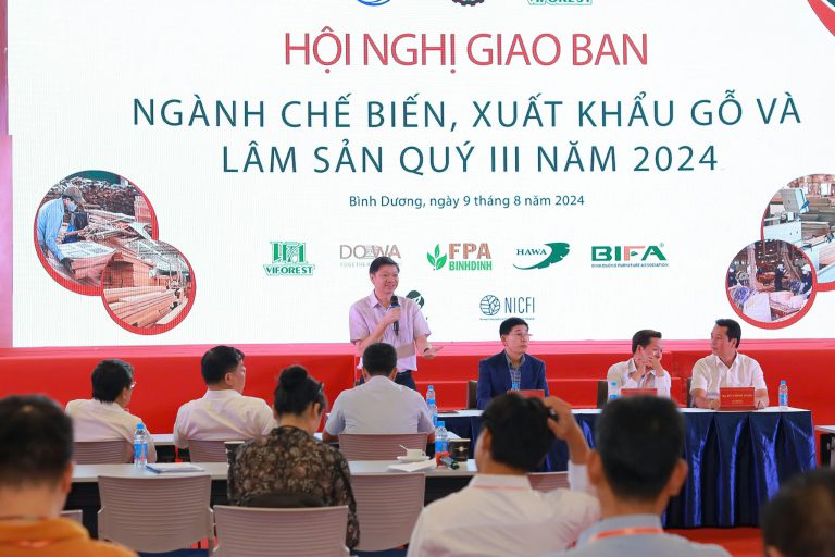 xuất khẩu gỗ